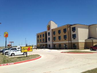 Hotel Super 8 By Wyndham Stanton Esterno foto