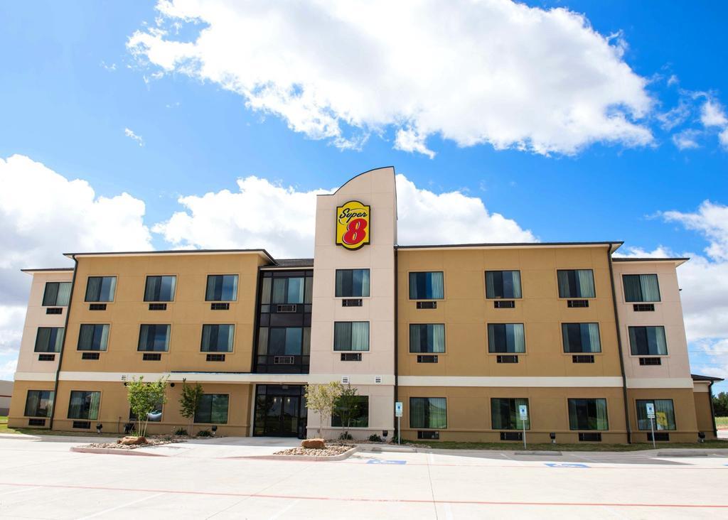 Hotel Super 8 By Wyndham Stanton Esterno foto